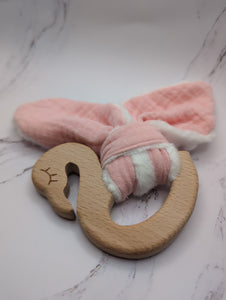 Swan teether natural wood and gaze